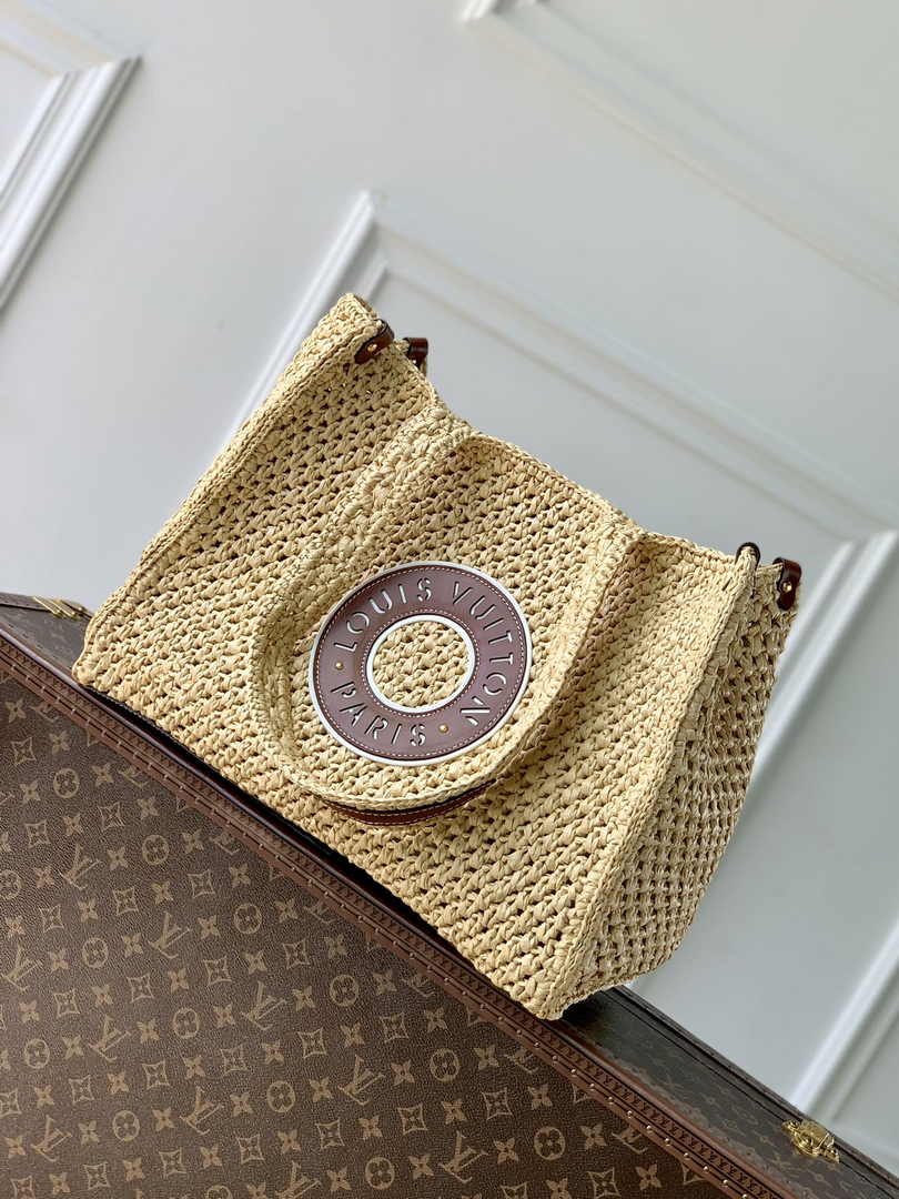 Louis Vuitton OnTheGo MM Bag M24723 - Default Title - View 1