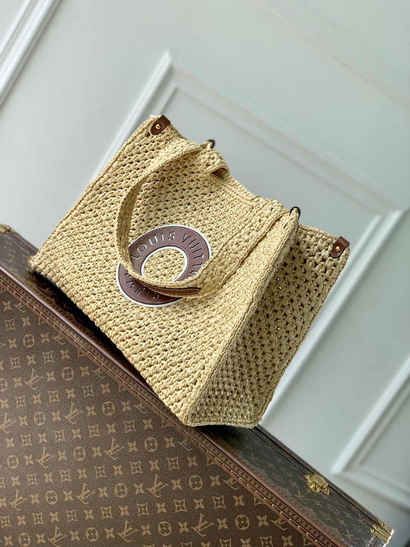 Louis Vuitton OnTheGo MM Bag M24723 - Default Title - View 2