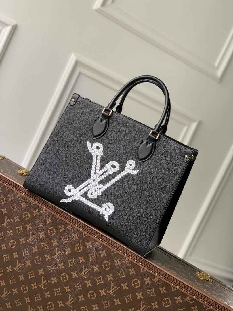 Louis Vuitton OnTheGo MM Bag M24834 - Default Title - View 1