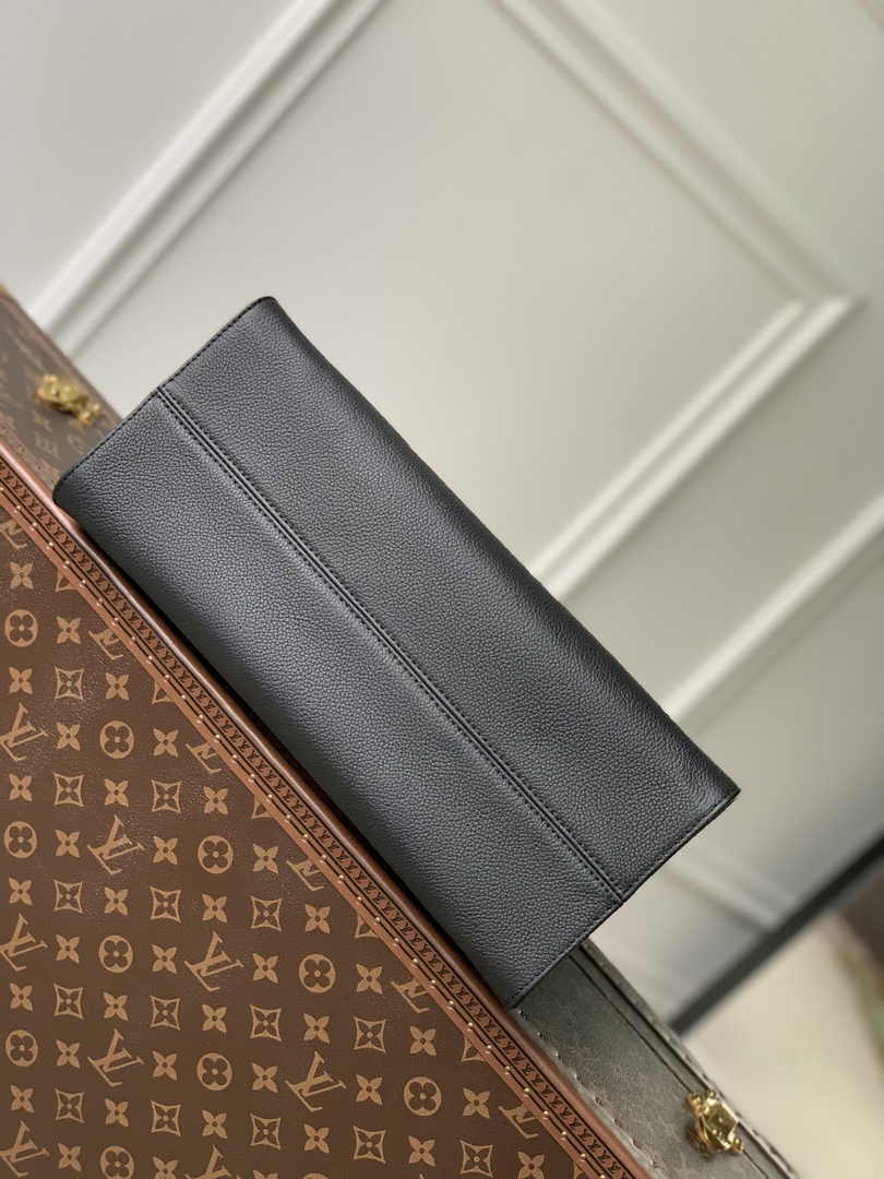 Louis Vuitton OnTheGo MM Bag M24834 - Default Title - View 4