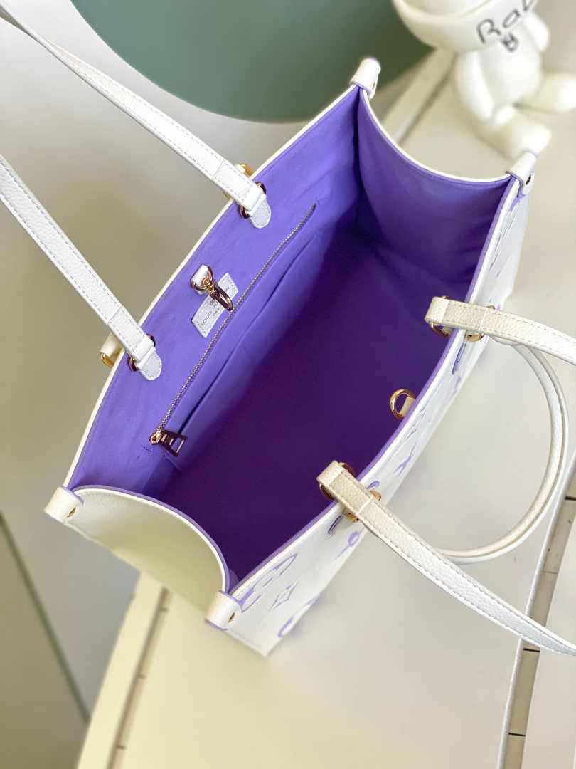 Louis Vuitton OnTheGo MM Bag M23937 Bubble Tea Purple Leather - Default Title - View 4