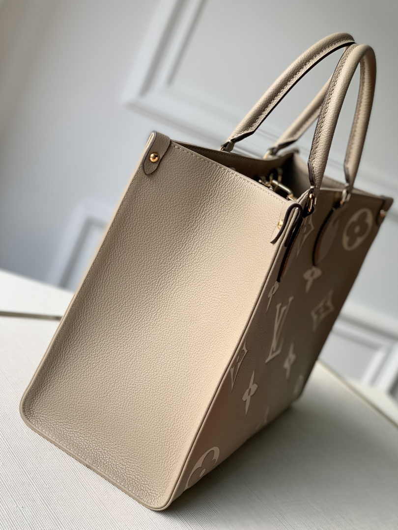 Louis Vuitton OnTheGo MM Bag M45494 Gray Leather - Default Title - View 2