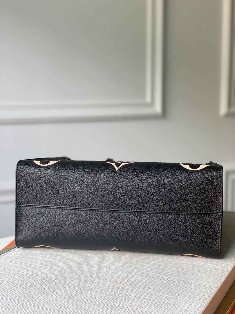 Louis Vuitton OnTheGo MM Bag M45495 Leather Black Beige - Default Title - View 2