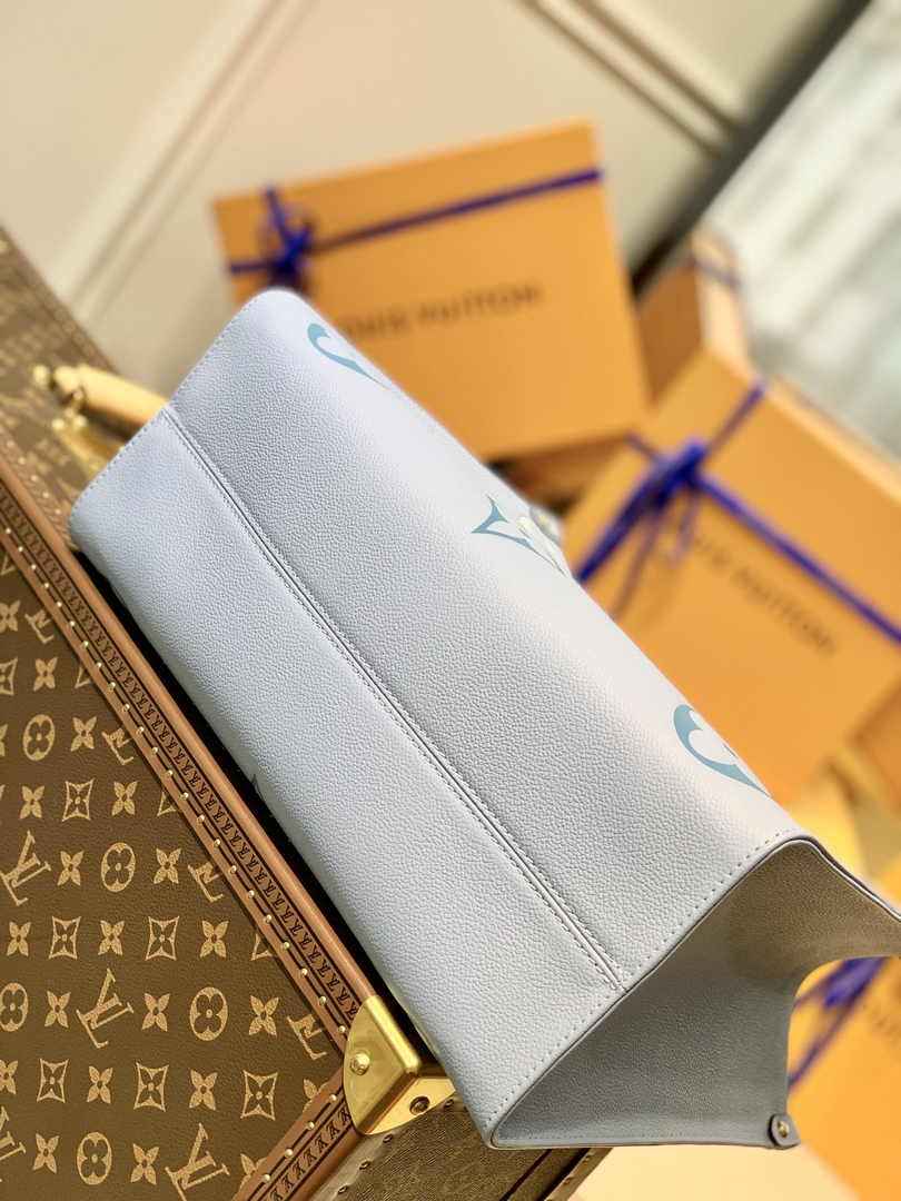 Louis Vuitton OnTheGo MM Bag M45717 Blue Leather - Default Title - View 3