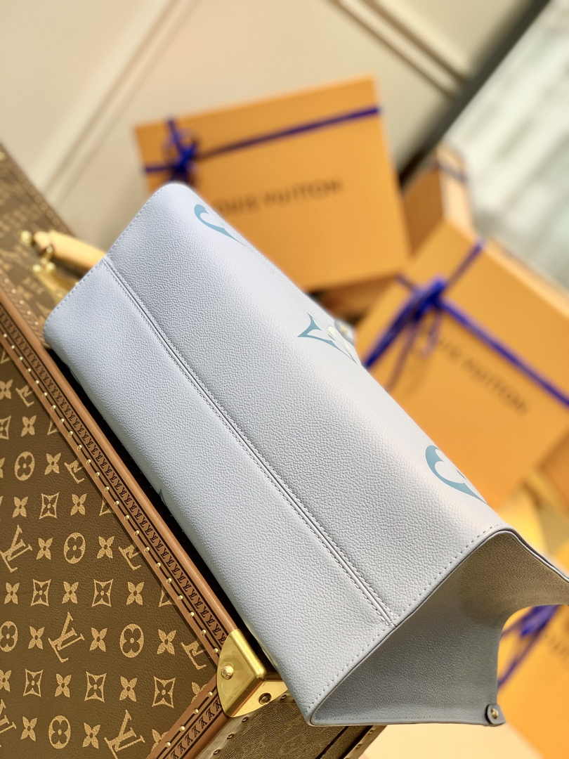 Louis Vuitton OnTheGo MM Bag M45717 Blue Leather - Default Title - View 3