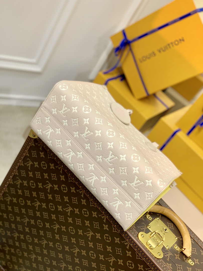Louis Vuitton OnTheGo MM Bag M46128 Pink Leather - Default Title - View 4