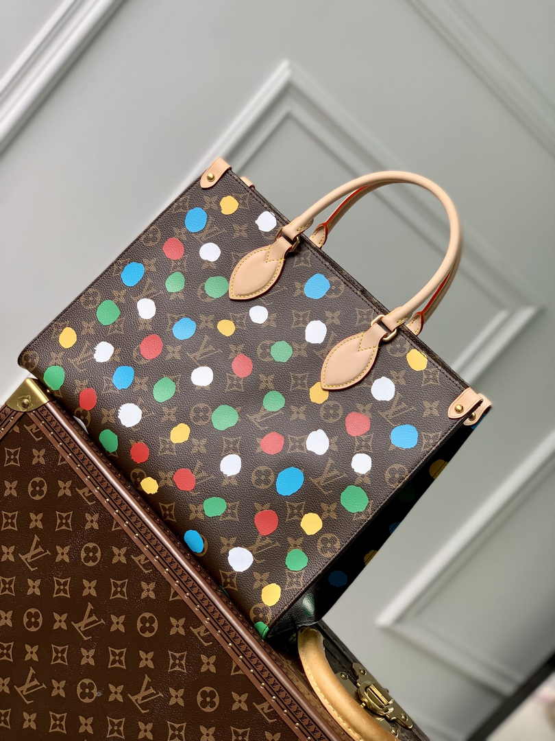 Louis Vuitton OnTheGo MM Bag M46379 Monogram canvas 3D Painted - Default Title - View 1
