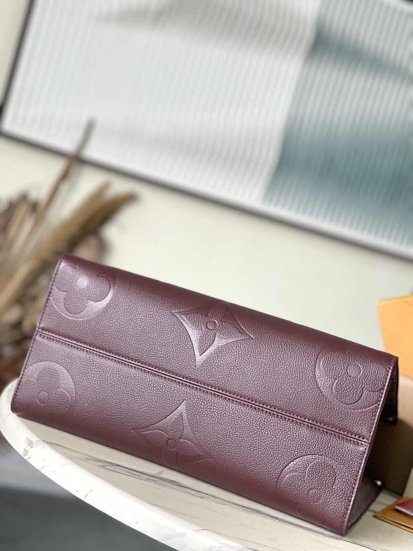 Louis Vuitton OnTheGo MM Bag M46601 Wine Red Leather - Default Title - View 4