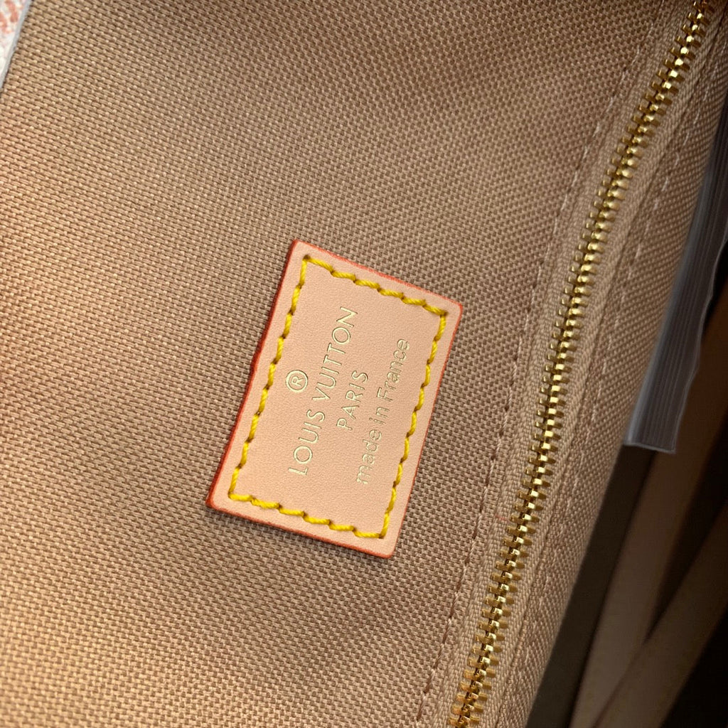 Louis Vuitton OnTheGo MM Bag M46912 Monogram Dune Canvas - Default Title - View 8