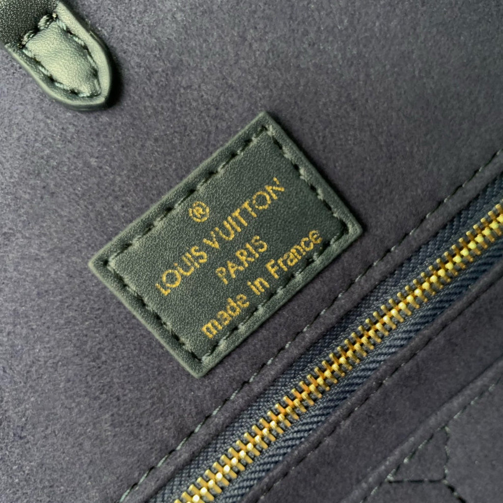 Louis Vuitton OnTheGo MM Bag M47084 Navy Blue Leather - Default Title - View 8