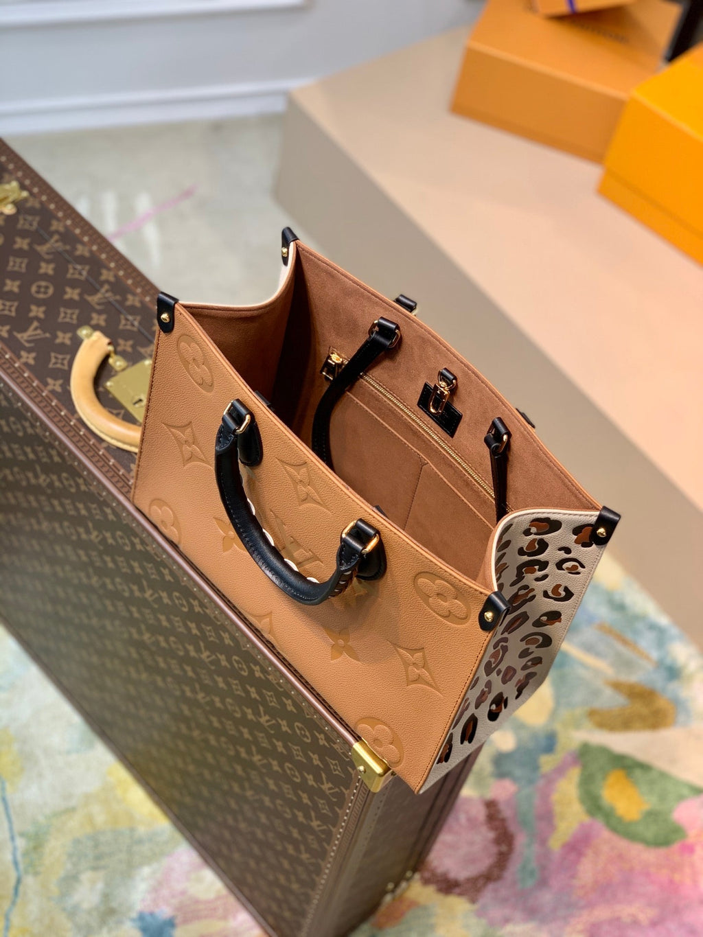 Louis Vuitton OnTheGo MM Bag M58521 Brown Leather - Default Title - View 8