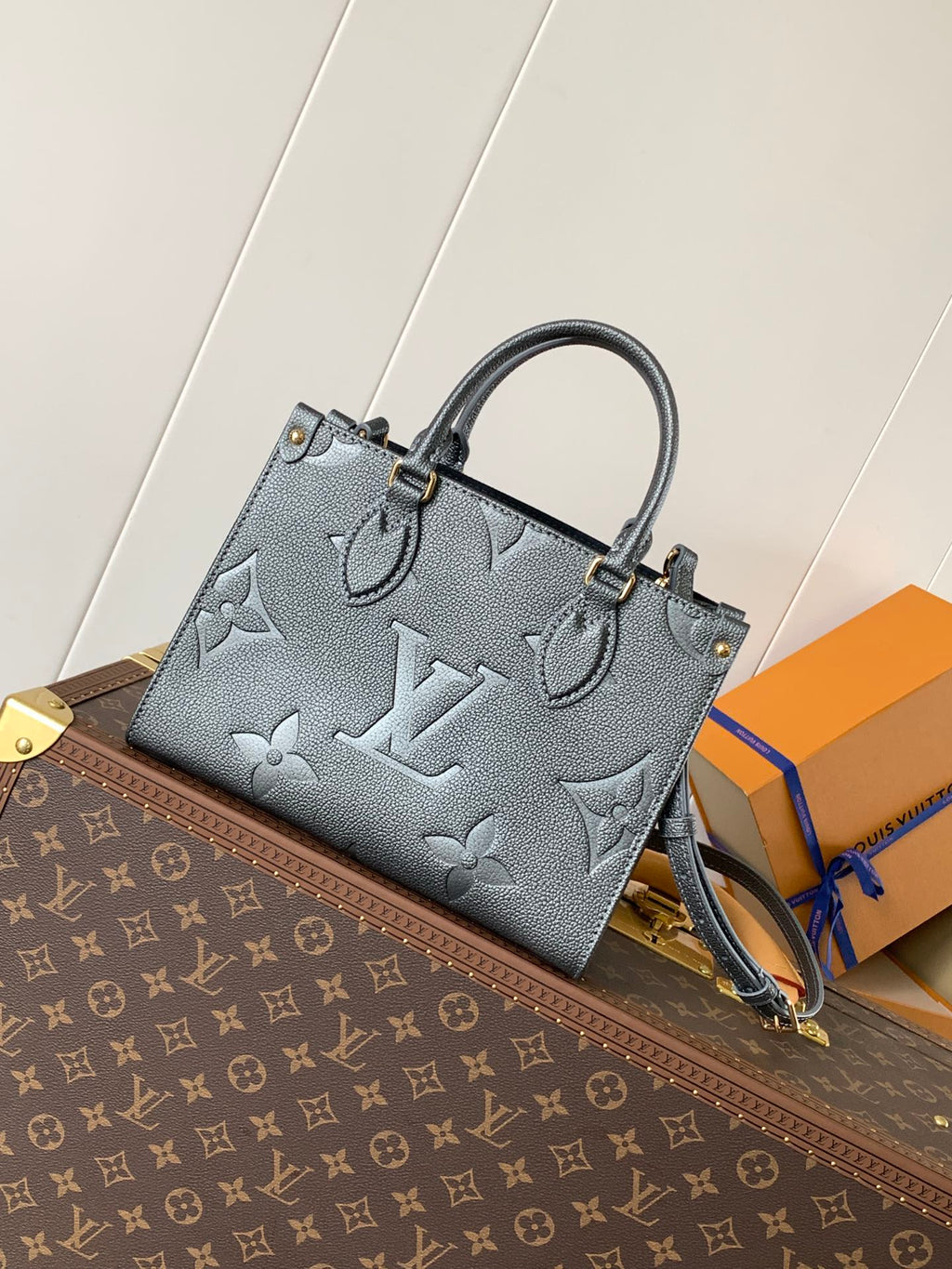 Louis Vuitton Onthego PM Bag M12886 cowhide leather - Default Title - View 1