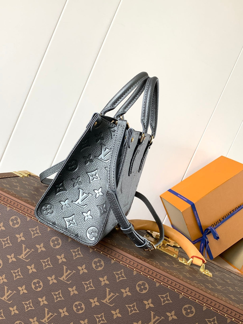 Louis Vuitton Onthego PM Bag M12886 cowhide leather - Default Title - View 2