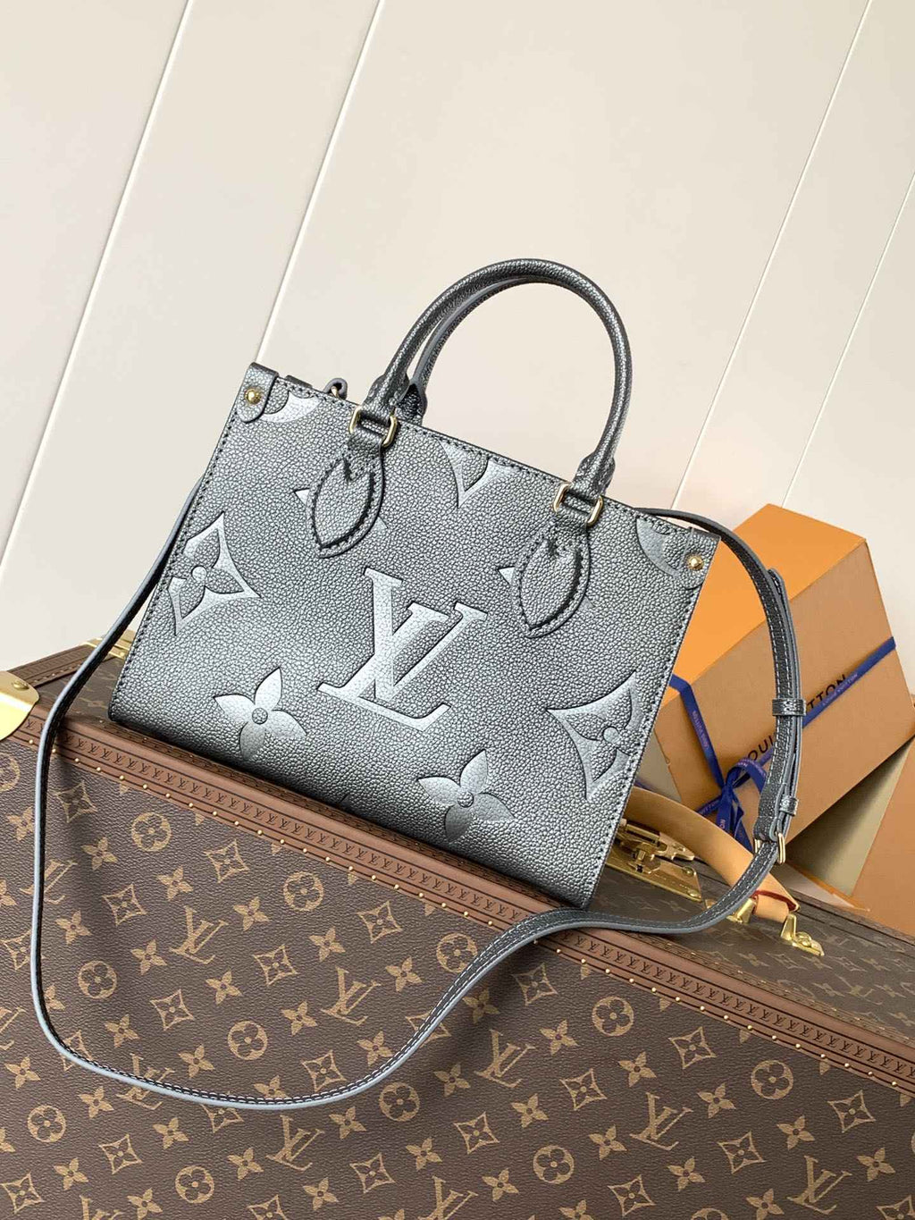 Louis Vuitton Onthego PM Bag M12886 cowhide leather - Default Title - View 3