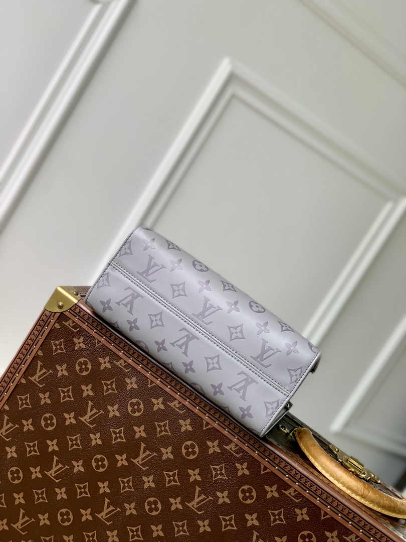 Louis Vuitton OnTheGo PM Bag M12465 - Default Title - View 4