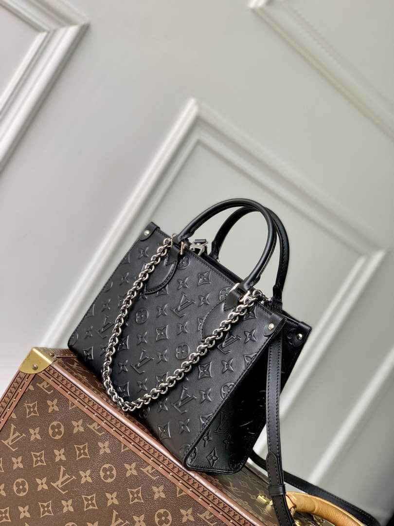 Louis Vuitton OnTheGo PM Bag M14576 Black Leather - Default Title - View 2