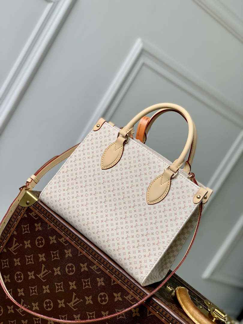 Louis Vuitton OnTheGo PM Bag M15138 Sand Calfskin