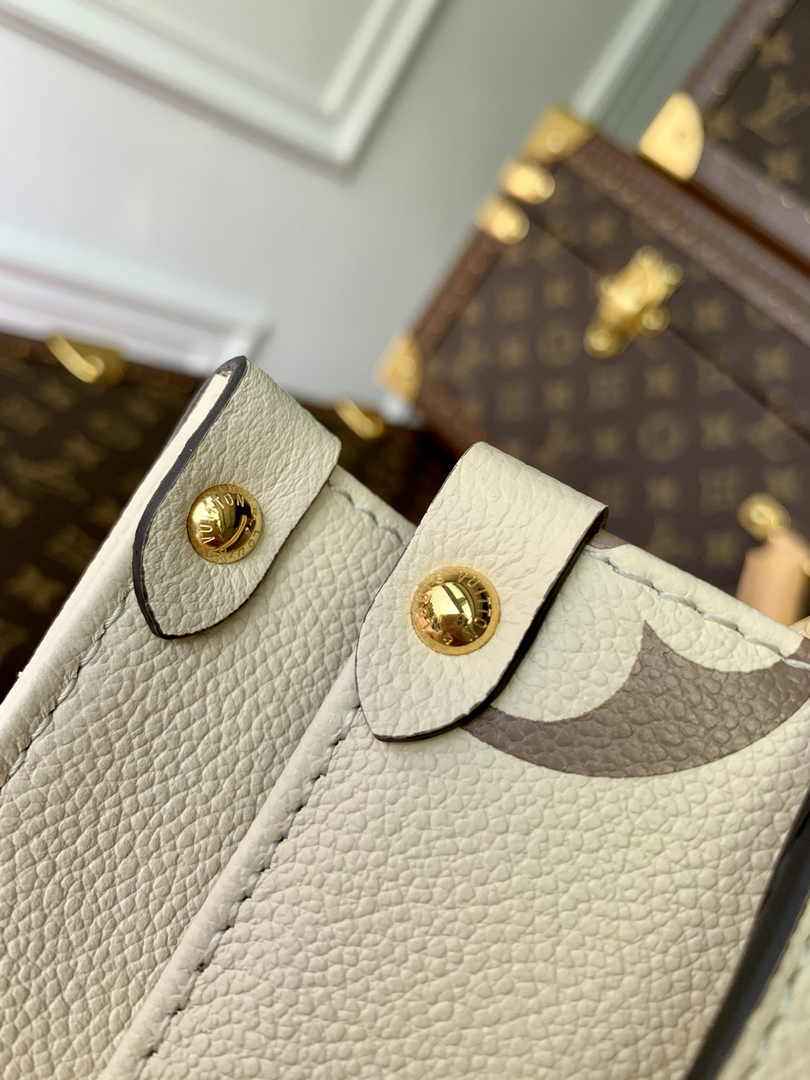 Louis Vuitton Onthego PM Bag M45654 Beige Leather - Default Title - View 4