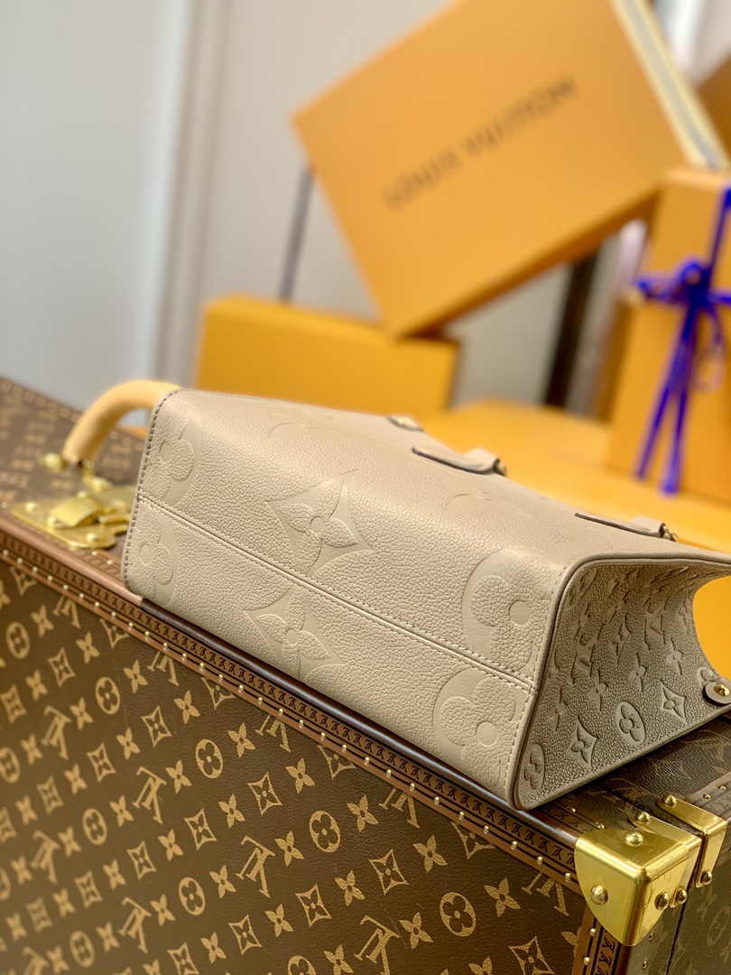 Louis Vuitton Onthego PM Bag M45660 Gray Leather - Default Title - View 4