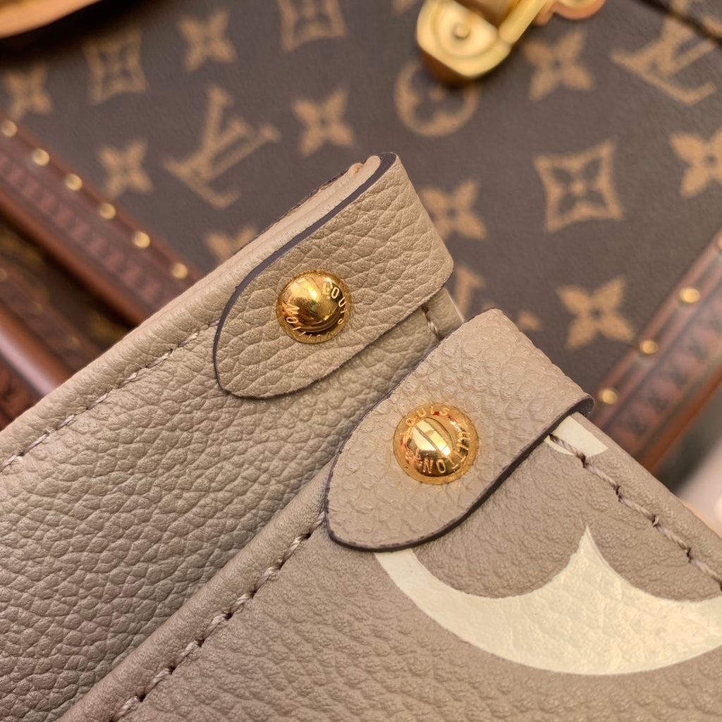 Louis Vuitton Onthego PM Bag M45779 Beige Cream Leather - Default Title - View 4