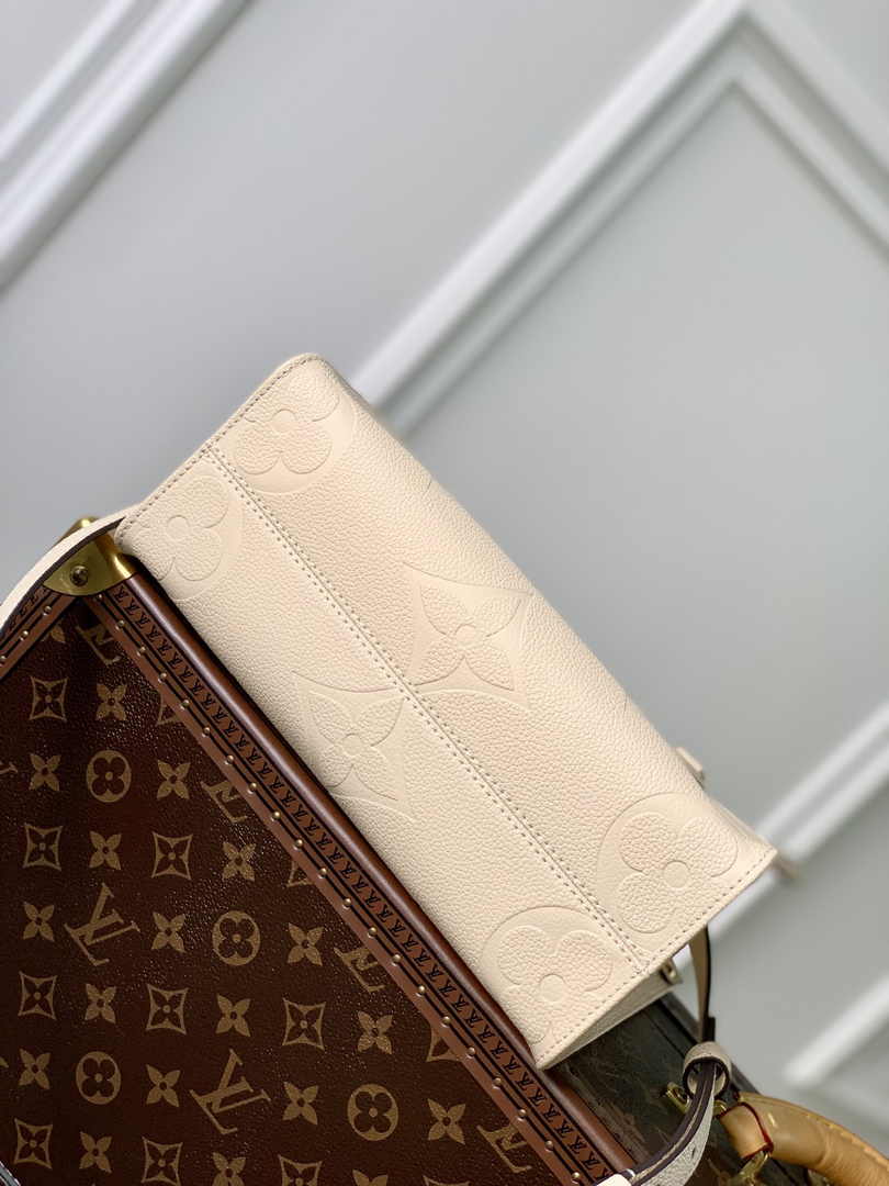 Louis Vuitton Onthego PM Bag M46569 Crème Beige - Default Title - View 4