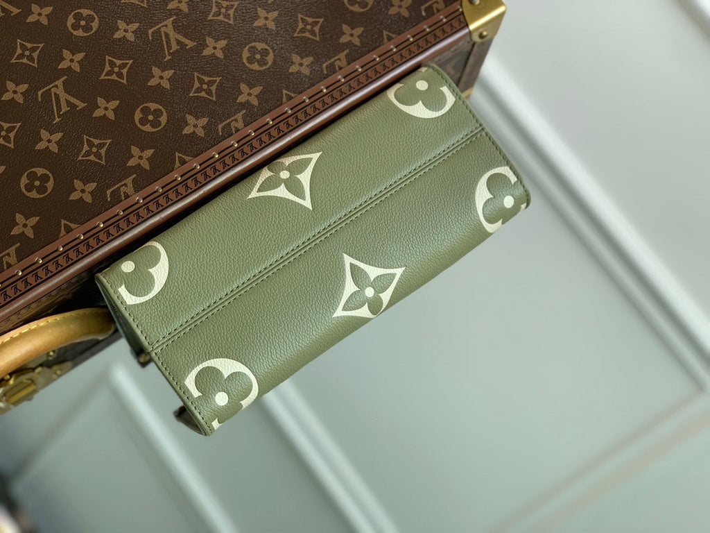 Louis Vuitton Onthego PM Bag M46647 Light Khaki Leather - Default Title - View 3
