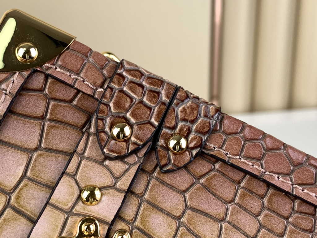 Louis Vuitton Petite Malle Bag N82327 Royal Garden