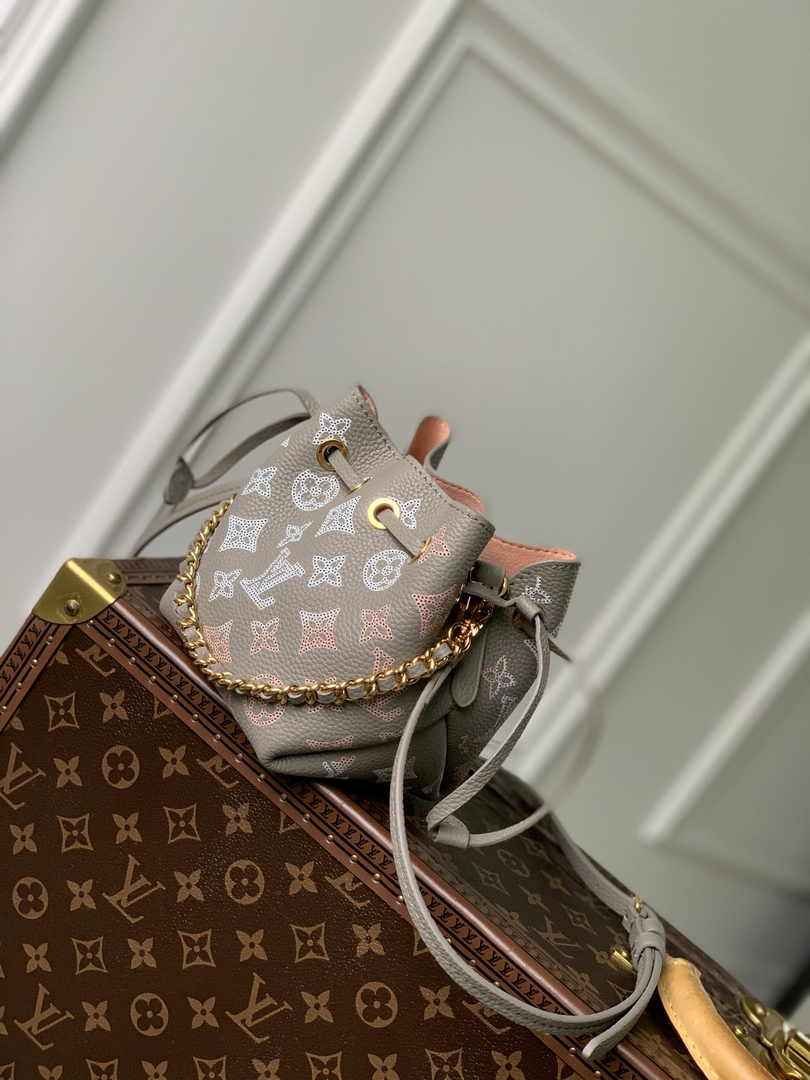 Louis Vuitton Pico Bella M82731 - Default Title - View 3