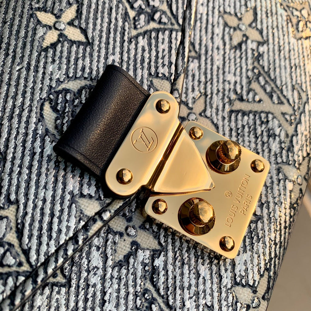 Louis Vuitton Pochette Métis East West M22834 Blue Monoglam canvas - Default Title - View 6