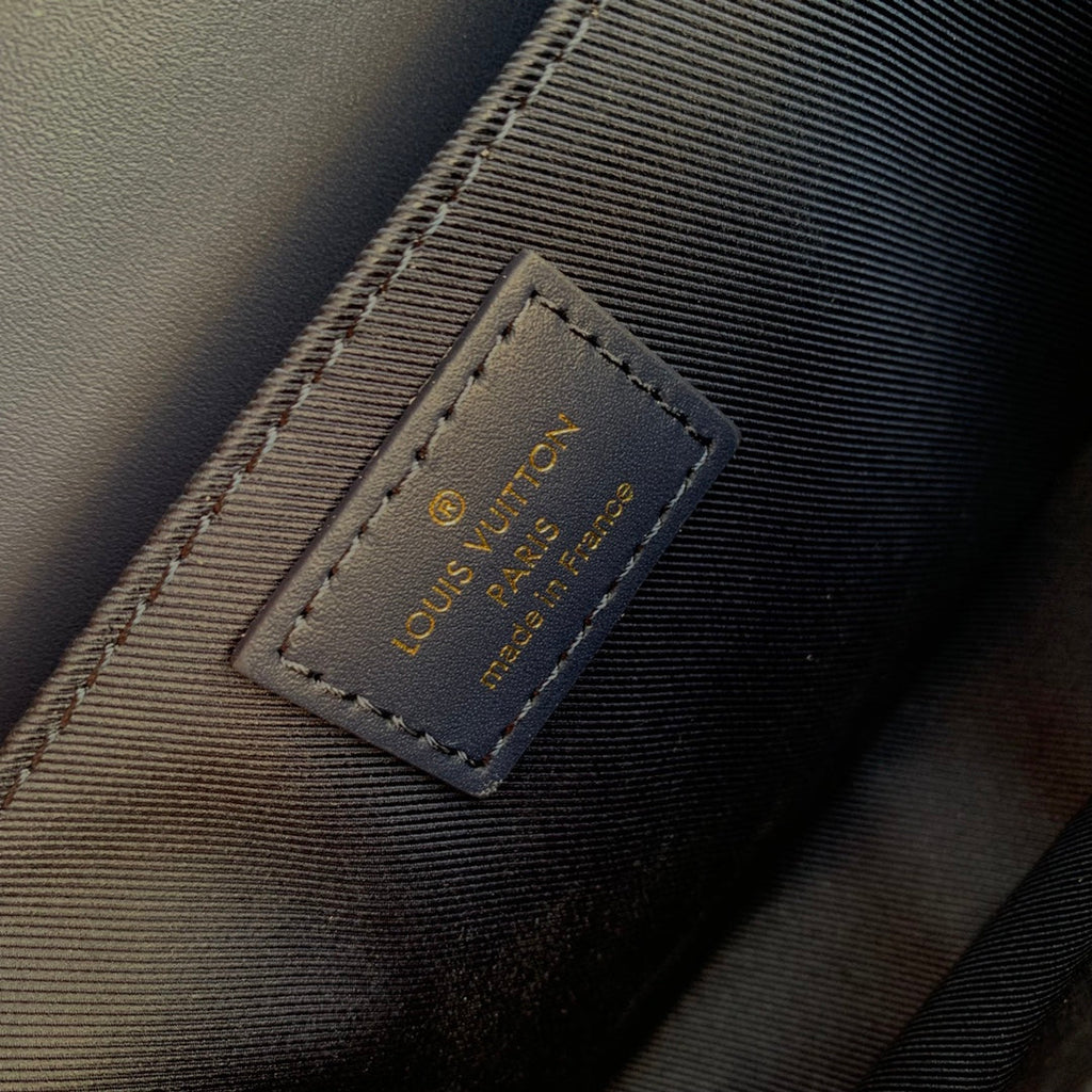 Louis Vuitton Pochette Métis East West M22834 Blue Monoglam canvas - Default Title - View 8