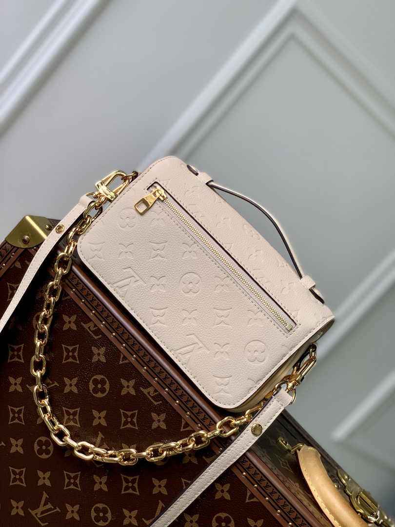 Louis Vuitton Pochette Métis East West M22942 Beige Empreinte Leather - Default Title - View 3