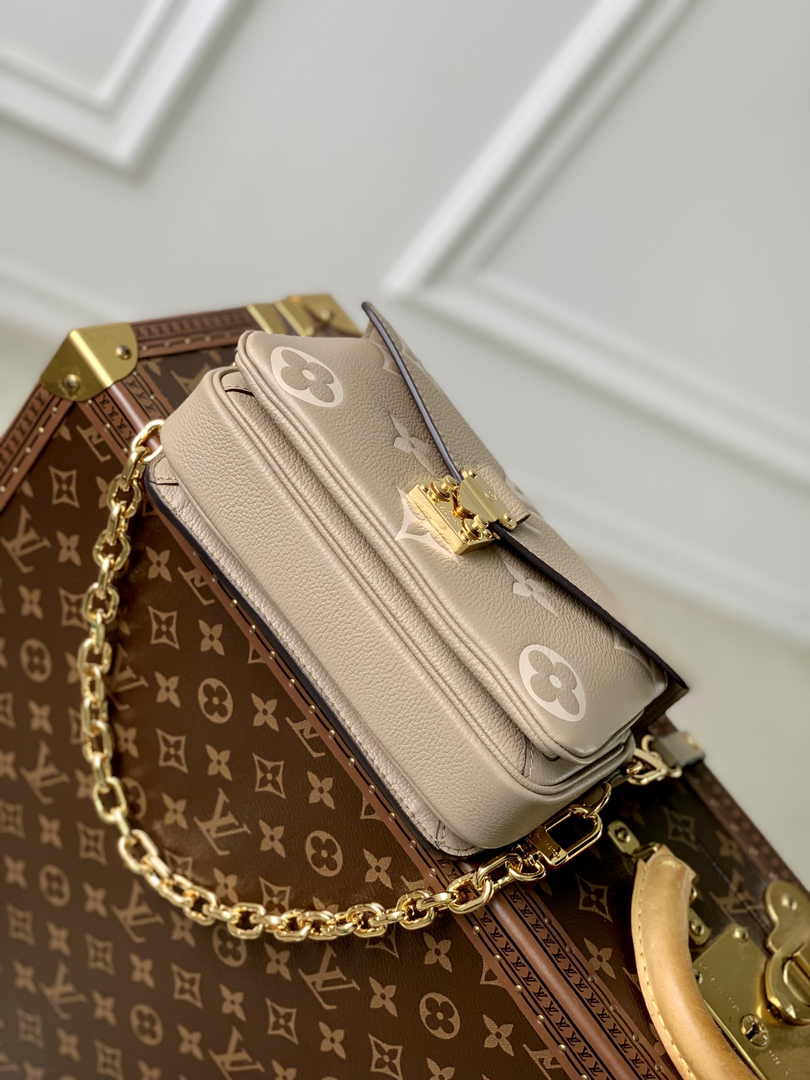 Louis Vuitton Pochette Métis East West M23081 Gray Empreinte Leather - Default Title - View 5