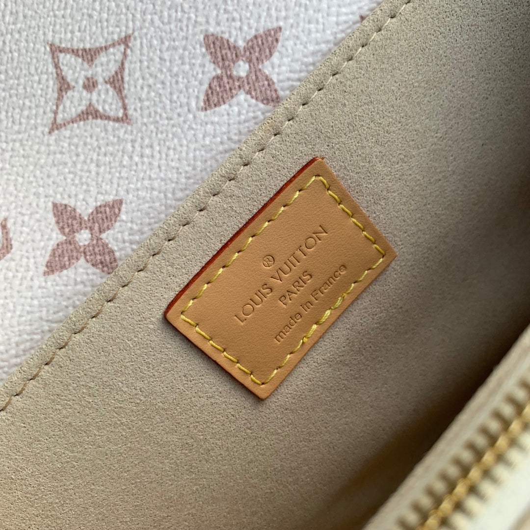 Louis Vuitton Pochette Métis East West M46914 Beige Cowhide-leather trim - Default Title - View 9