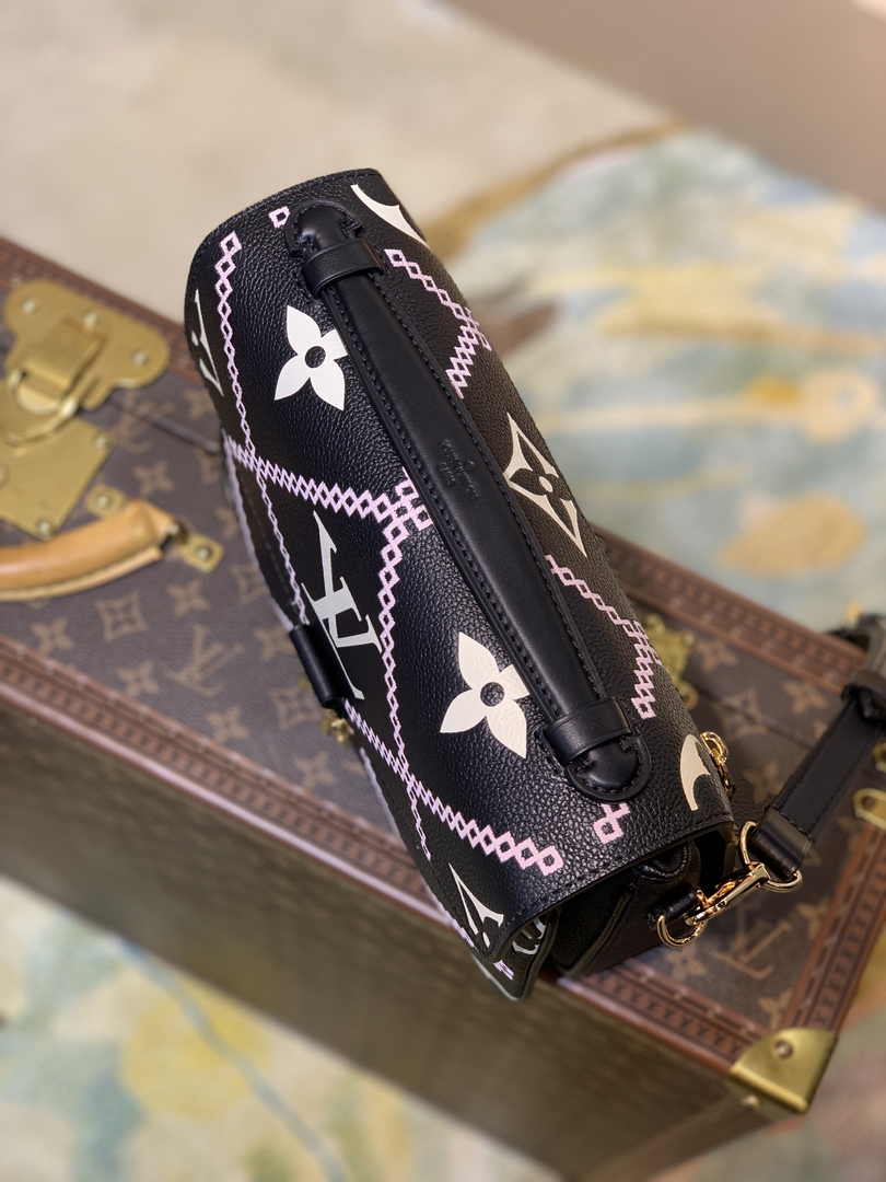 Louis Vuitton Pochette Métis M46018 Black MonogramLeather - Default Title - View 5