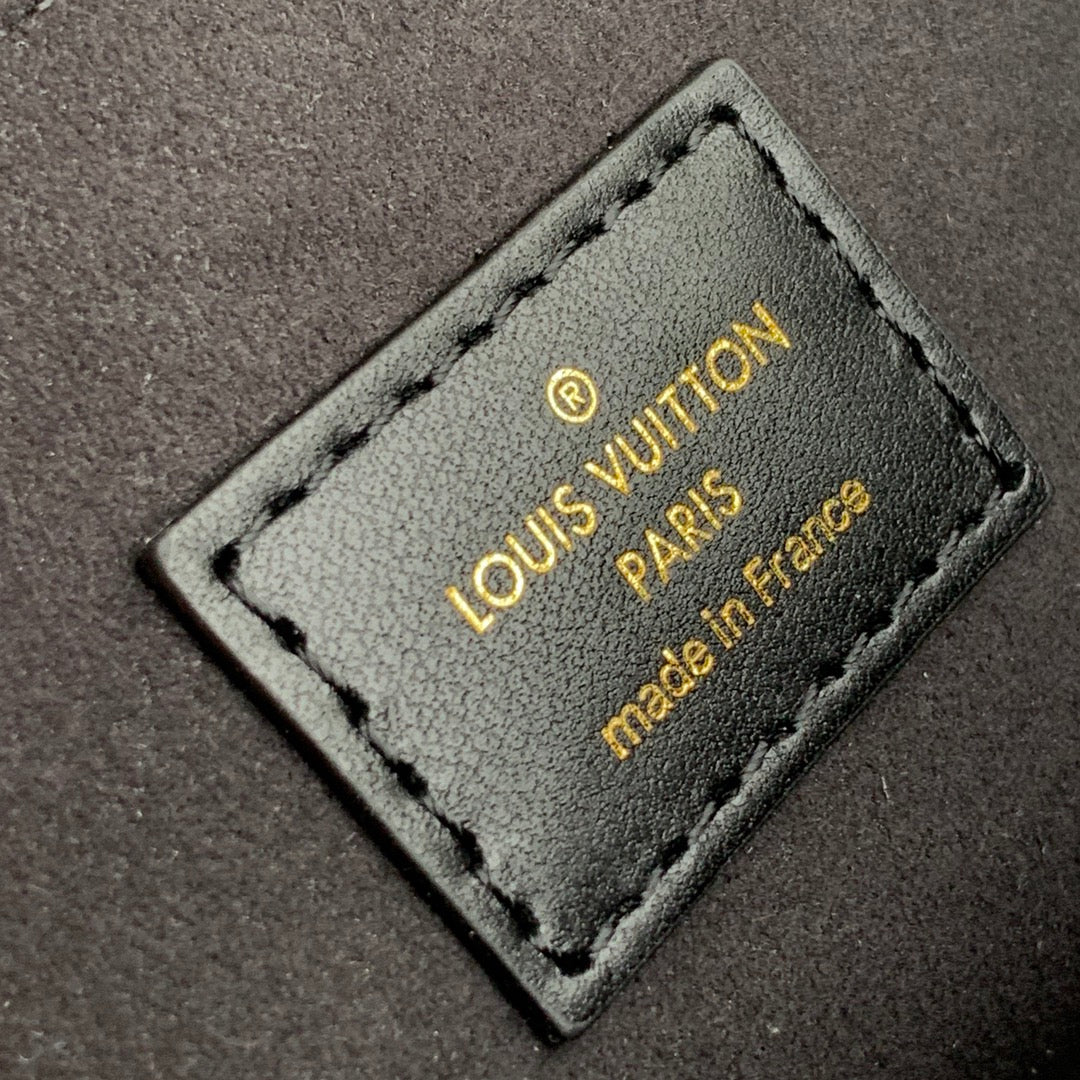 Louis Vuitton Pochette Métis M46018 Black MonogramLeather - Default Title - View 7