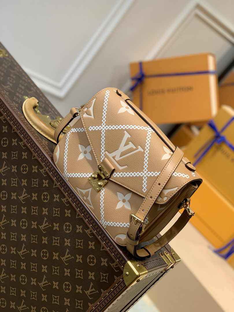 Louis Vuitton Pochette Métis M46028 Tan MonogramLeather - Default Title - View 1