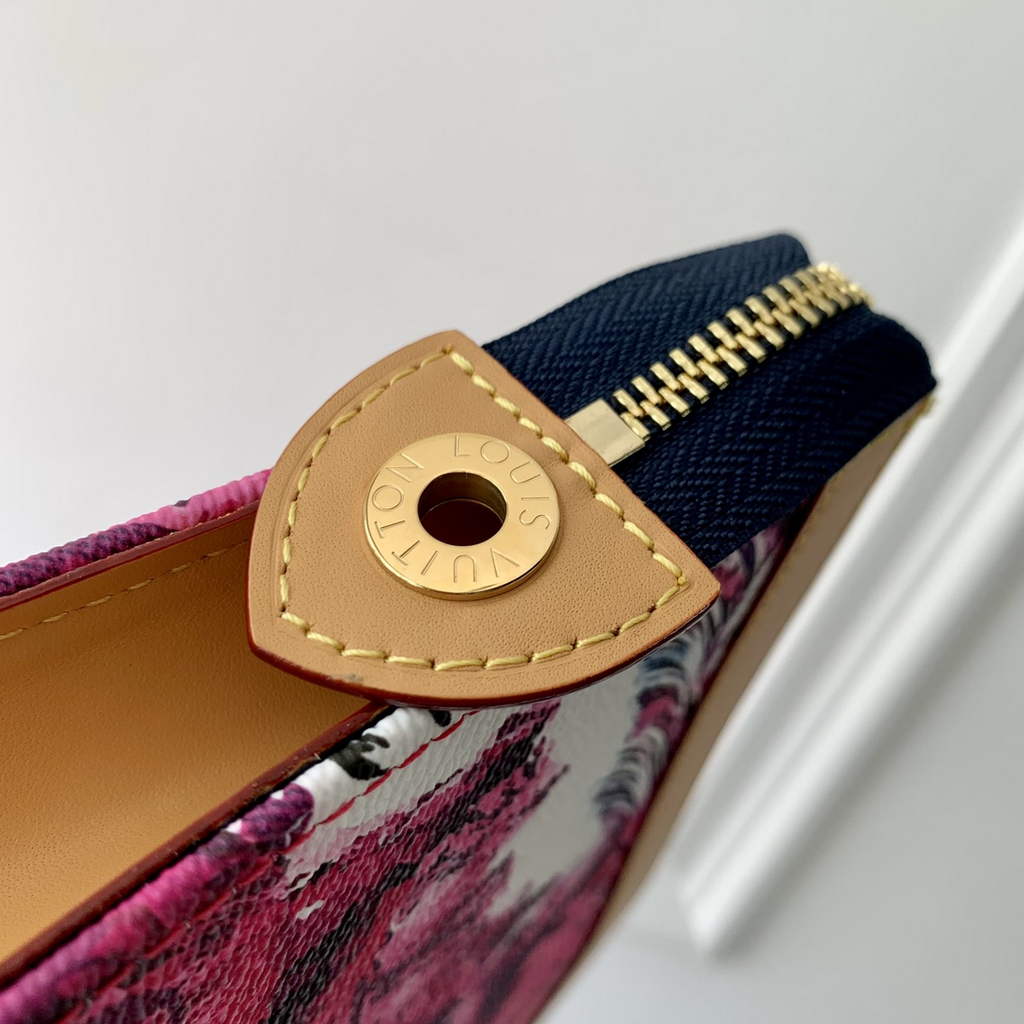 Louis Vuitton Pochette Voyage Bag M83465 Purple