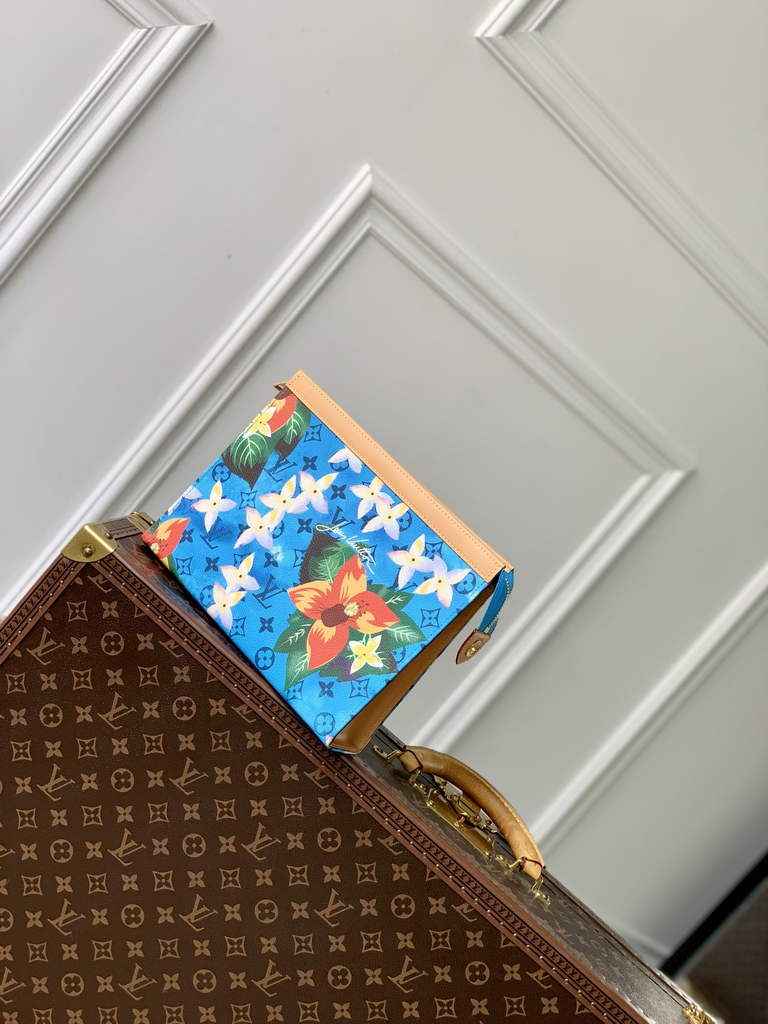 Louis Vuitton Pochette Voyage Bag M83465 Blue