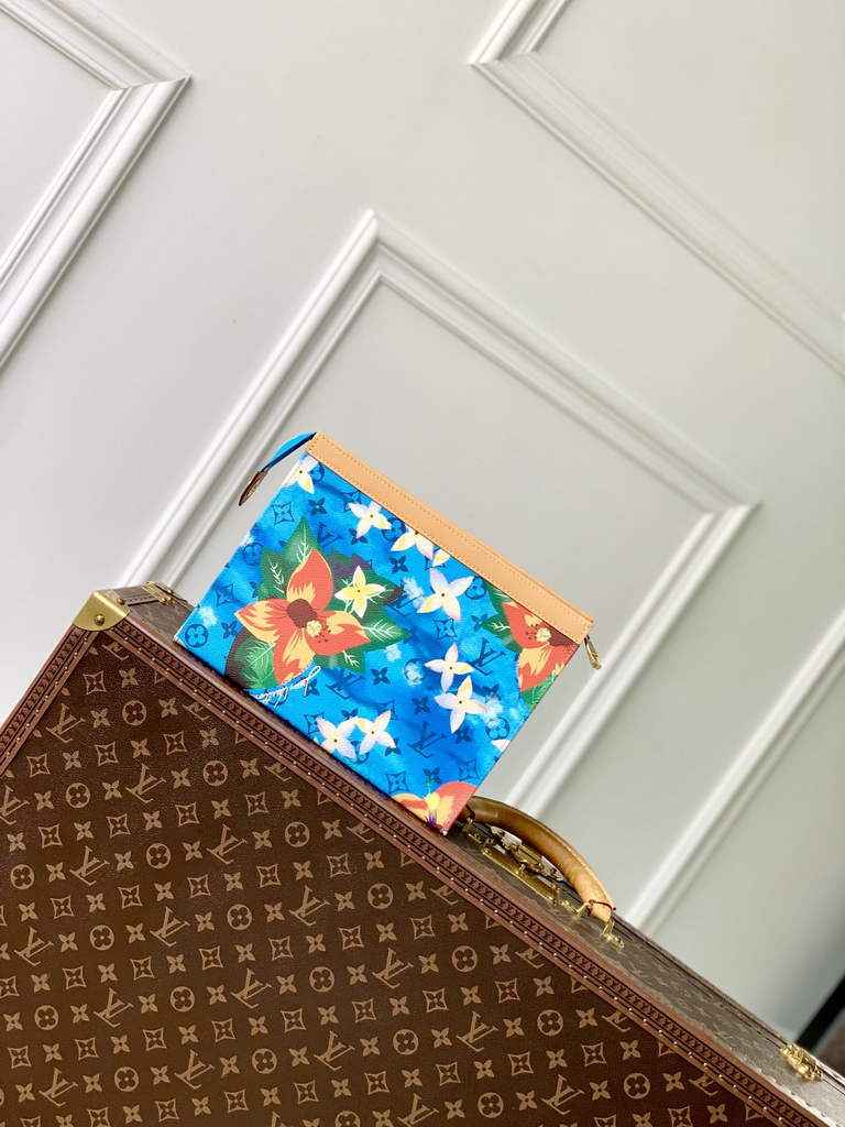 Louis Vuitton Pochette Voyage Bag M83465 Blue