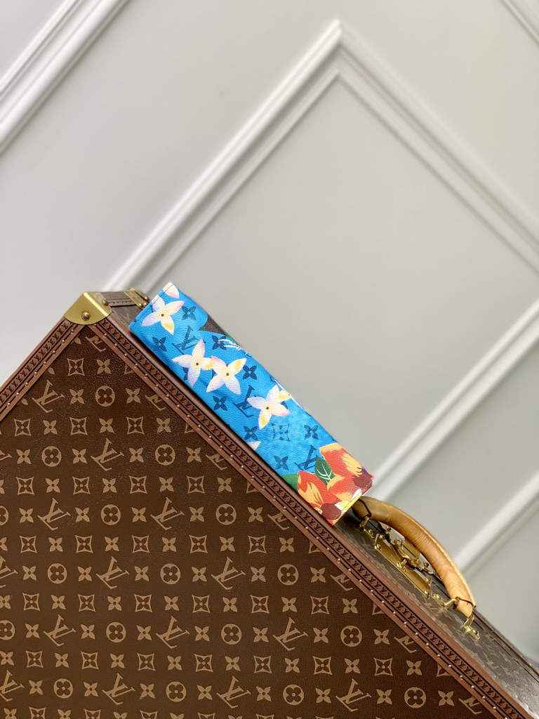Louis Vuitton Pochette Voyage Bag M83465 Blue