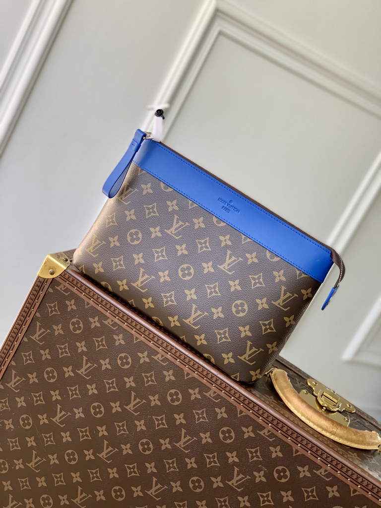 Louis Vuitton Pochette Voyage Souple Bag M13199 Dark Blue