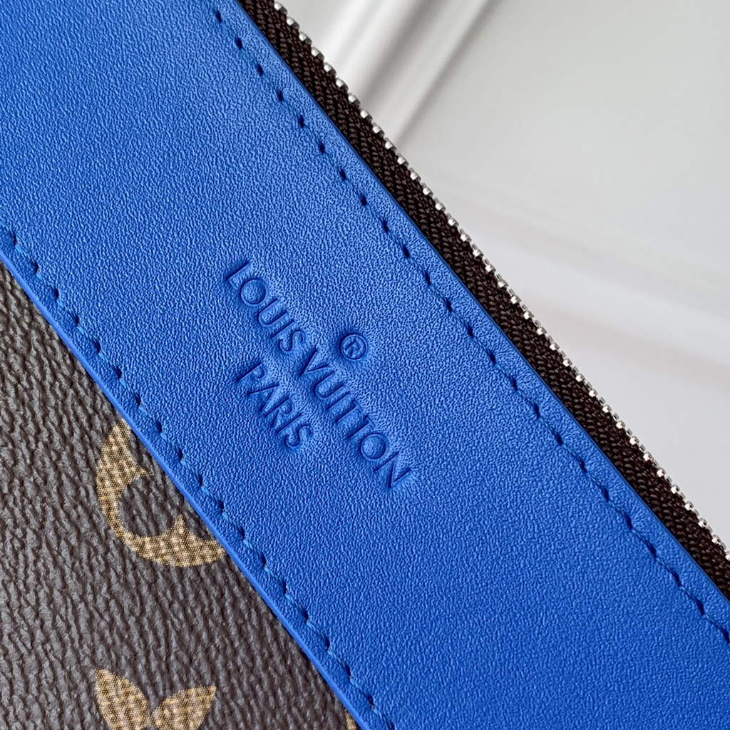 Louis Vuitton Pochette Voyage Souple Bag M13199 Dark Blue