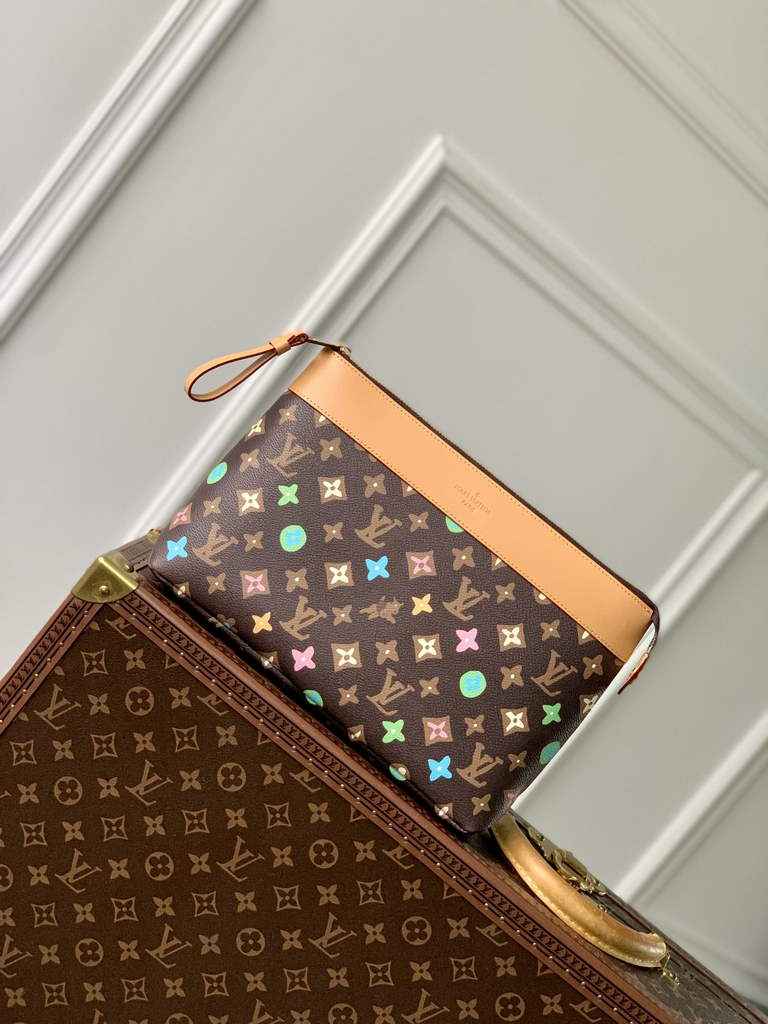 Louis Vuitton Pochette Voyage Souple Bag M83568