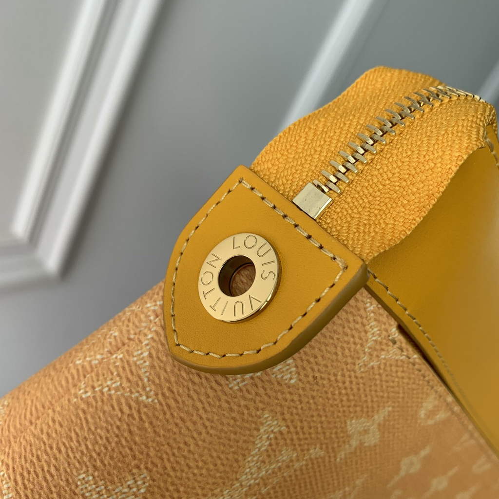 Louis Vuitton Pochette Voyage Souple M12665 Yellow
