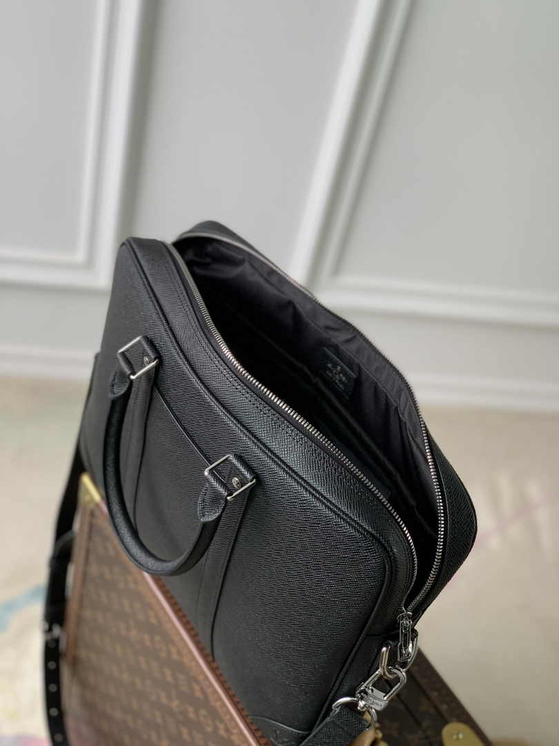 Louis Vuitton Porte-Documents Voyage PM M30925 Black Leather - Default Title - View 8
