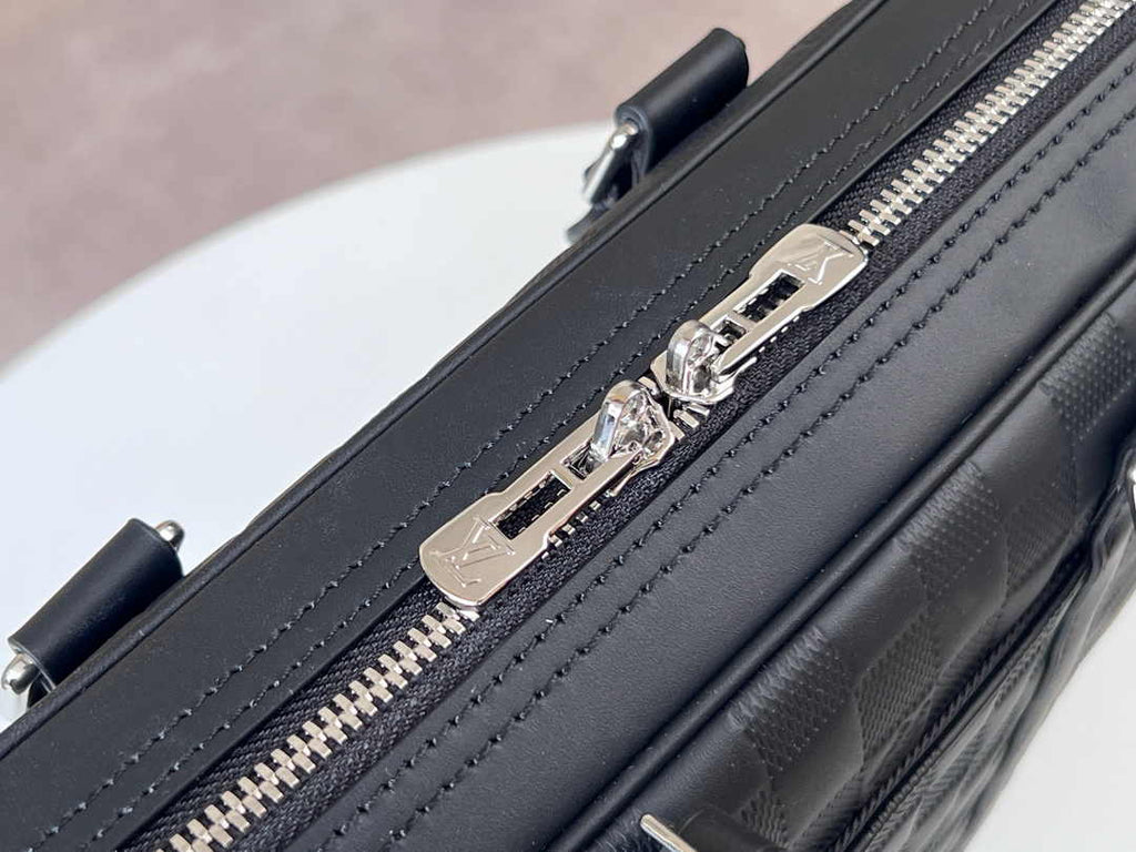 Louis Vuitton Porte-Documents Voyage PM N40444 Black Leather