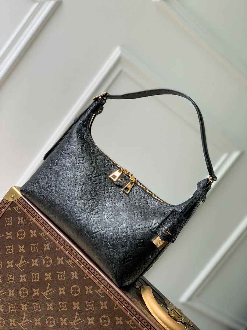Louis Vuitton Sac Sport Bag M46610 Black Leather