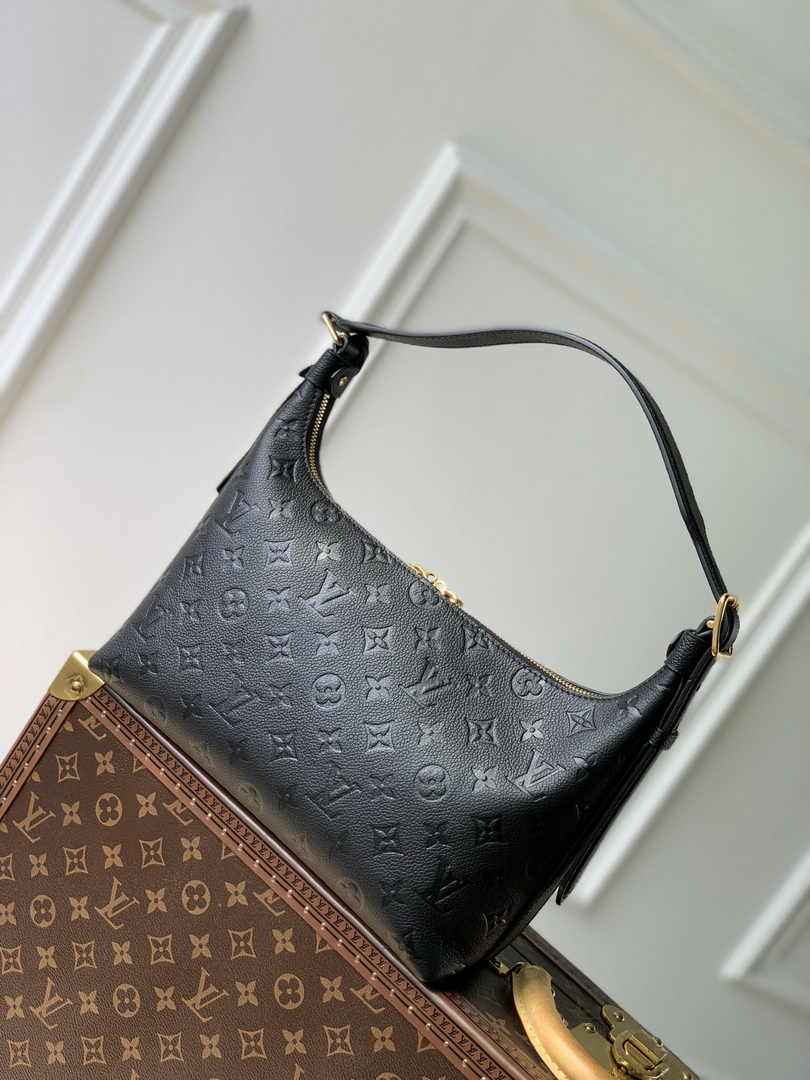 Louis Vuitton Sac Sport Bag M46610 Black Leather