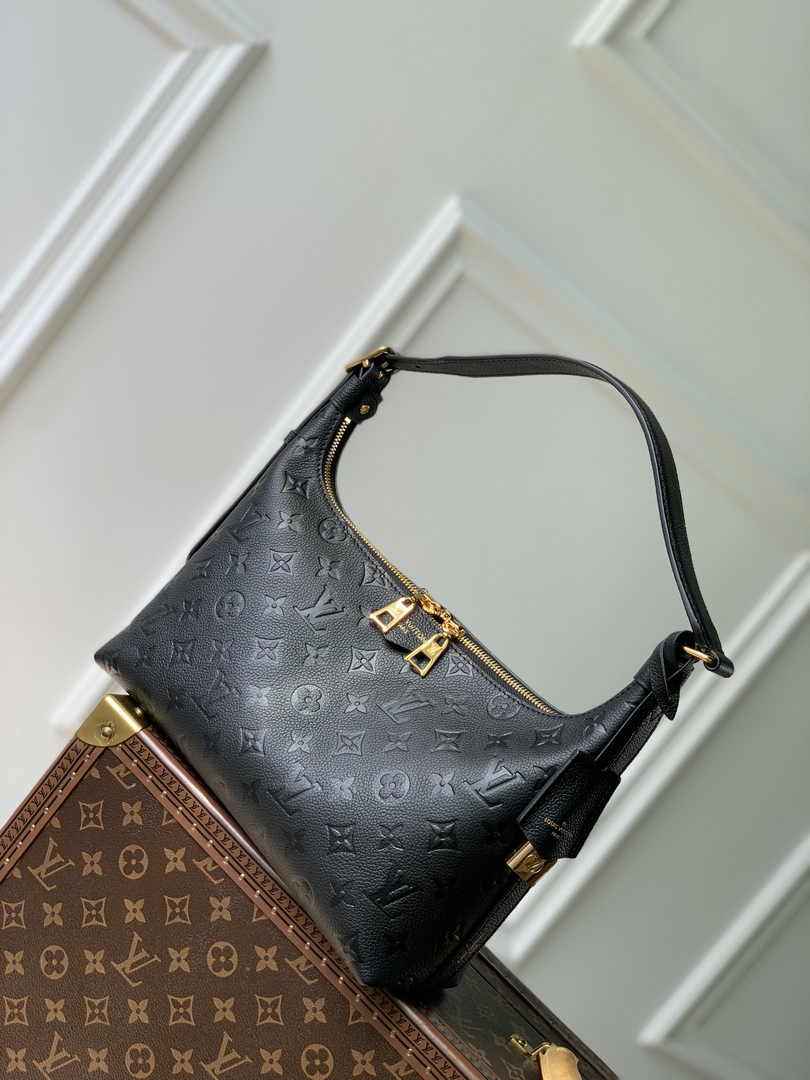 Louis Vuitton Sac Sport Bag M46610 Black Leather