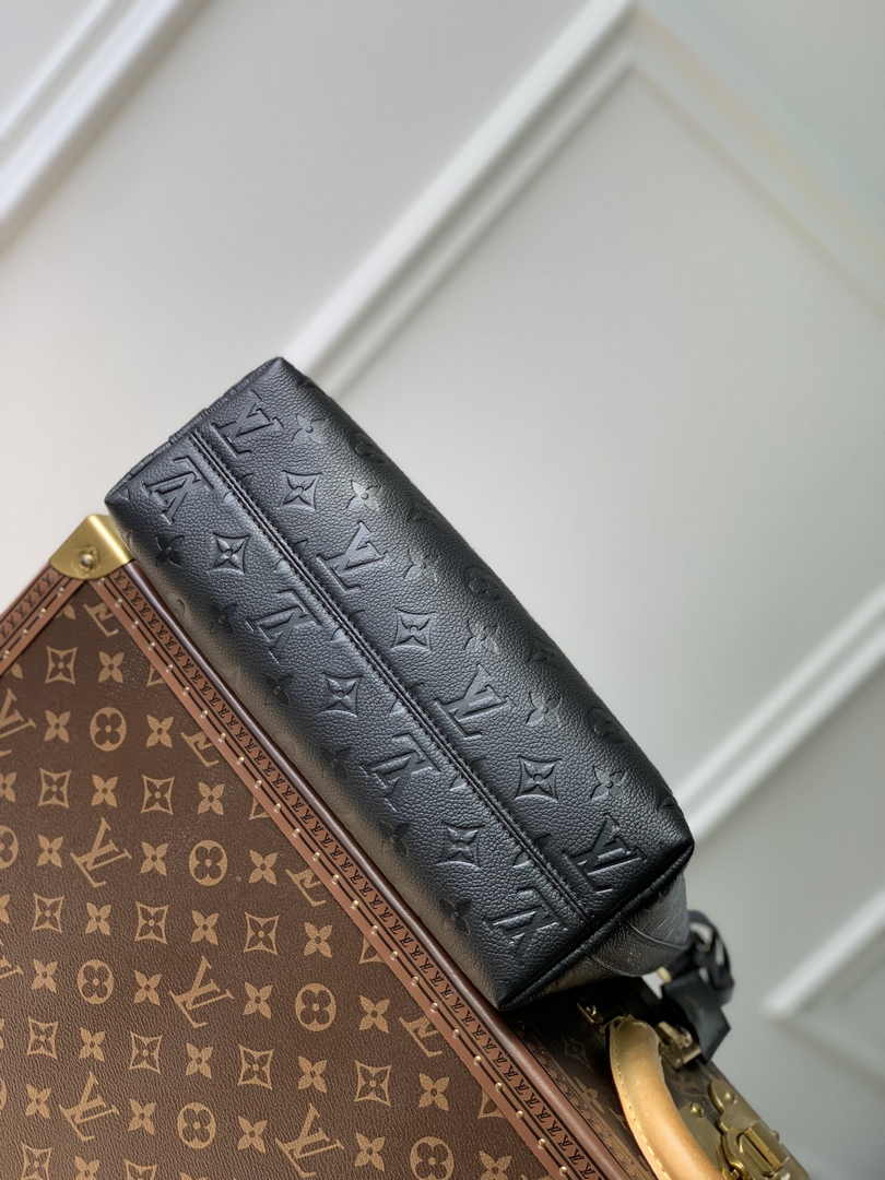Louis Vuitton Sac Sport Bag M46610 Black Leather